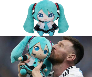 Hatsune Miku Argentina Plush Toy Collectible Doll