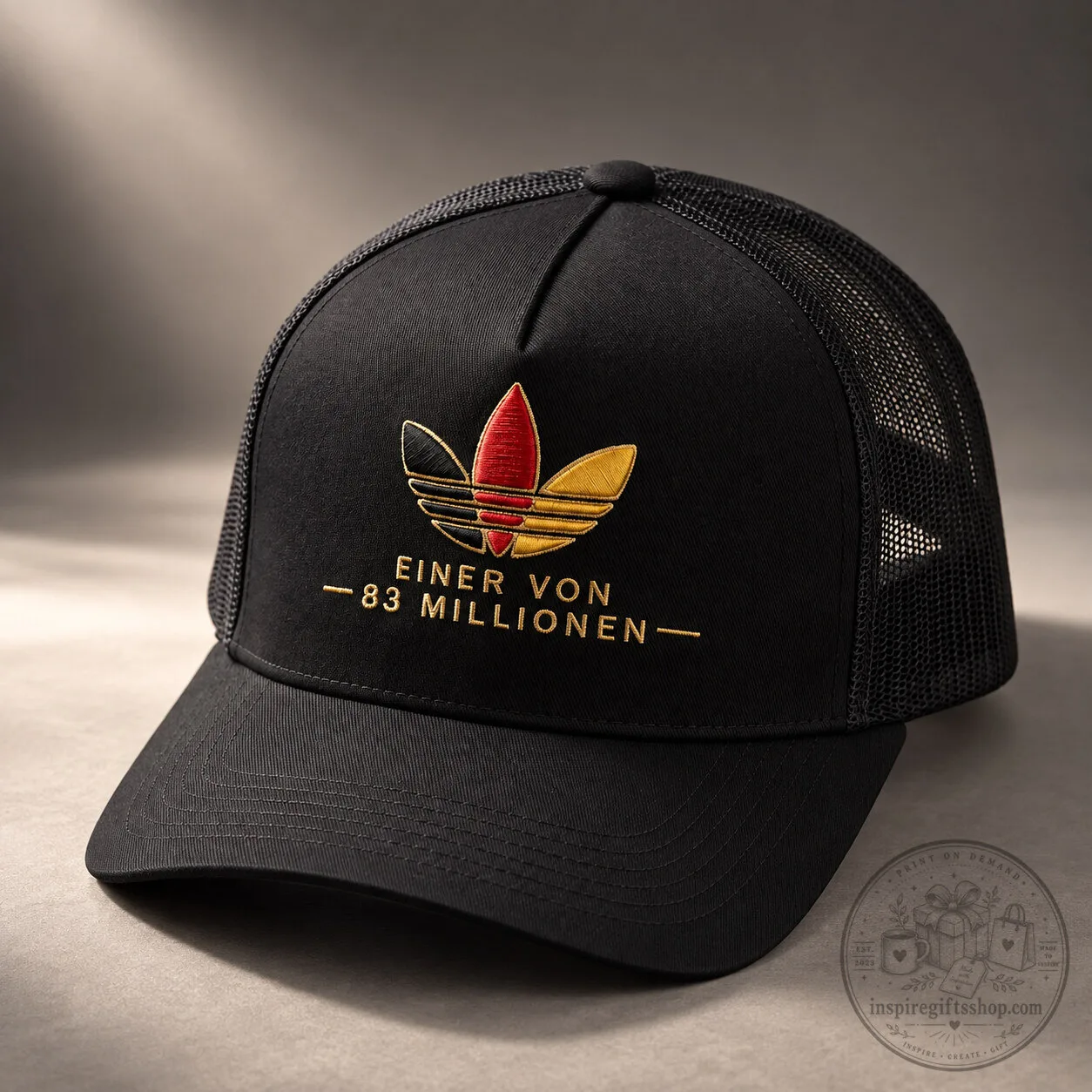 Jurgen Klopp Einer von 83 Millionen Cap 2026 – German Flag Embroidered Baseball Hat | Germany Football Fanwear